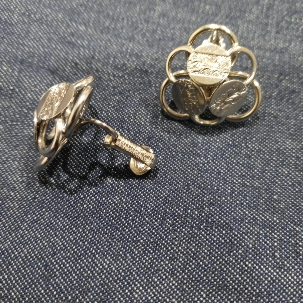 Vintage Sara Coventry Earrings